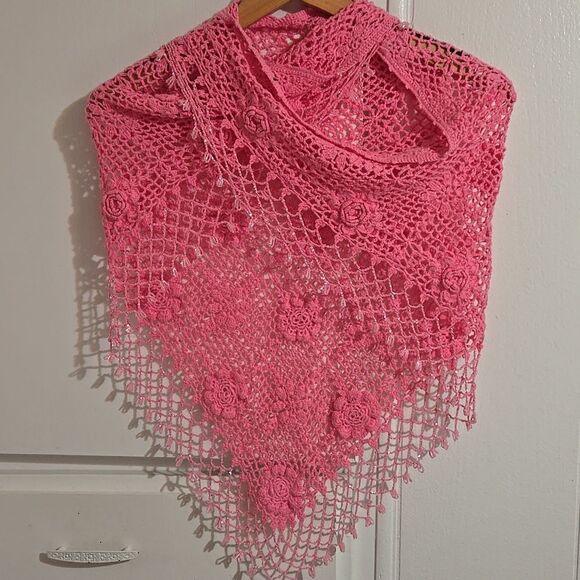 Crochet Pink Lightweight Cotton  Rose Design Shawl Wrap - Picture 14 of 14